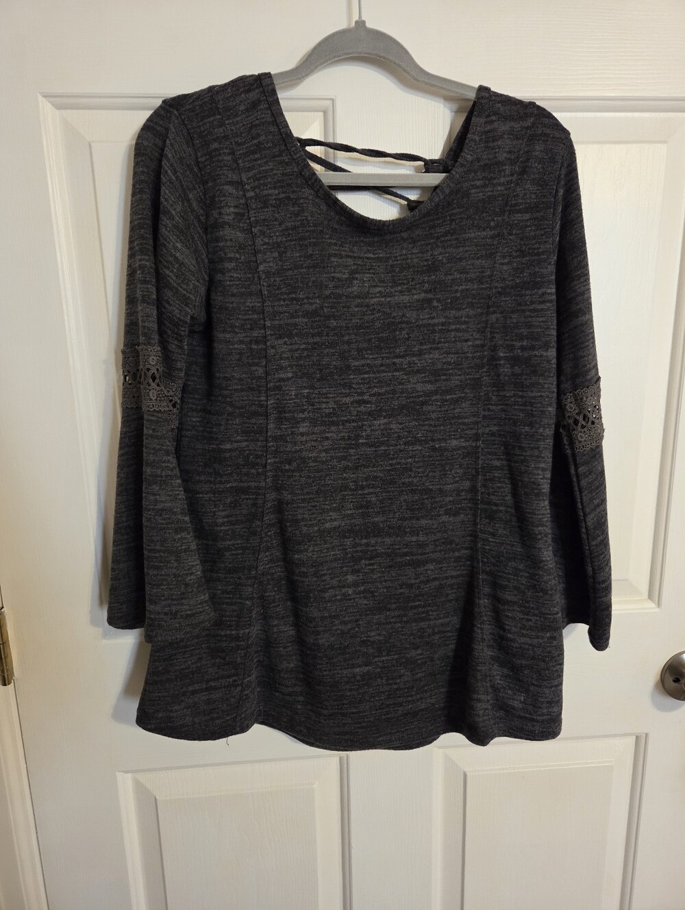 Win Win Dark Gray Lace Detail Bell Sleeve Tunic S/M
